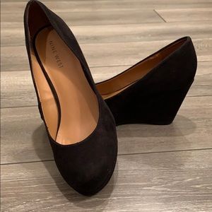 Nine West “Kiss Him” Suede Wedge